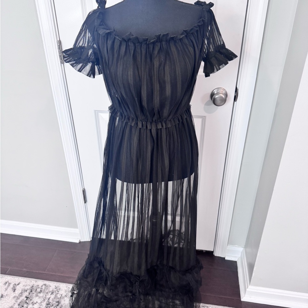 Off shoulder sheer maxi dress
